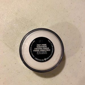 MAC prep+prime transparent finishing powder